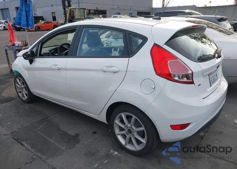 2019 Ford Fiesta Se z USA, uszkodzony, nr VIN 3FADP4EJ7KM133883